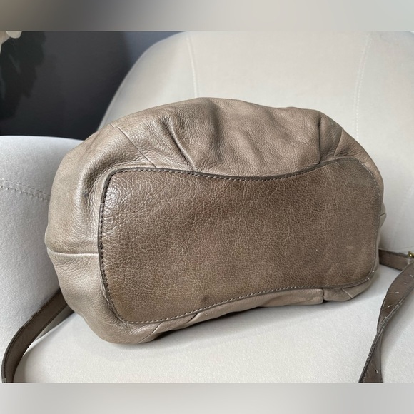 J. CREW Large Tan Pebbled Leather Turnlock Tote Shoulder Bag Purse - Picture 2 of 12